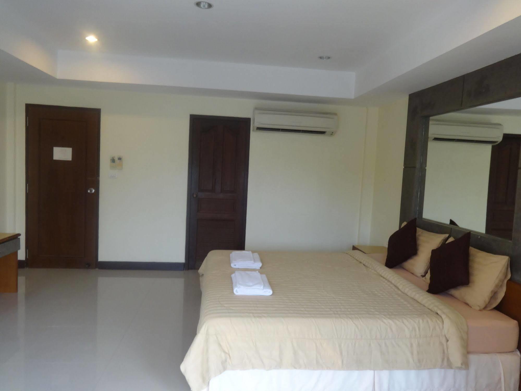 Pornthep Hotel 2 Ban Khlong Haeng المظهر الخارجي الصورة